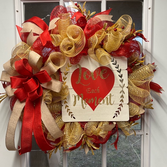 “Love each Moment “ deco mesh - Picture 1 of 7